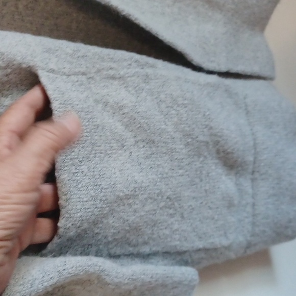 Thread & Supply, Gray, Oversized Cardigan sweater. SZ M. - Picture 3 of 5